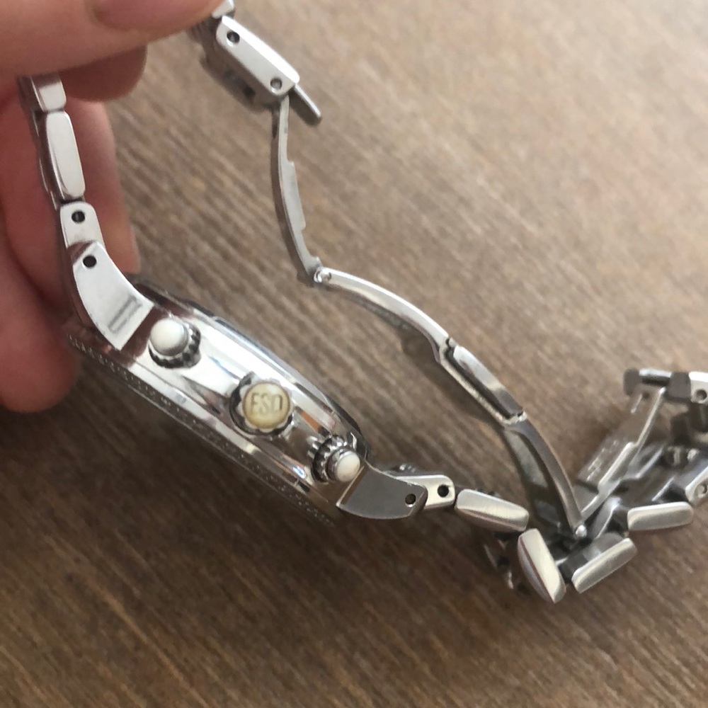 Watch - Picture 5 of 5